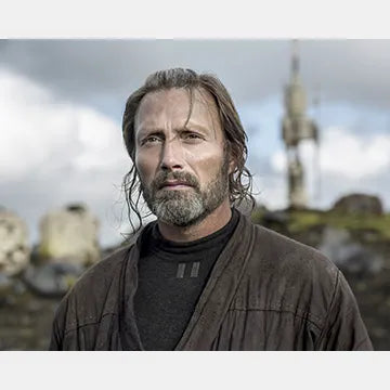 MADS-MIKKELSEN-AUTOGRAPH-PHOTO