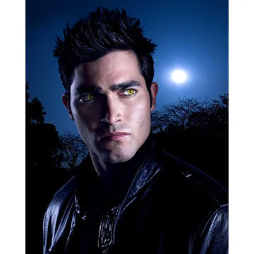 TYLER-HOECHLIN-AUTOGRAPH-PHOTO
