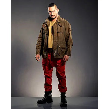 TOMER-CAPONE-AUTOGRAPH-PHOTO