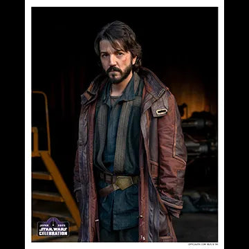 DIEGO-LUNA-AUTOGRAPH-PHOTO