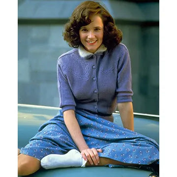 LEA-THOMPSON-AUTOGRAPH-PHOTO