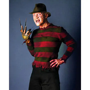 ROBERT-ENGLUND-AUTOGRAPH-PHOTO