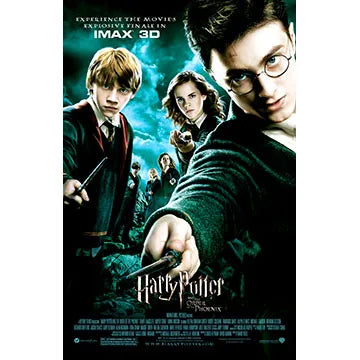 EVANNA-LYNCH-AUTOGRAPH-PHOTO