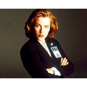 GILLIAN-ANDERSON-AUTOGRAPH-PHOTO