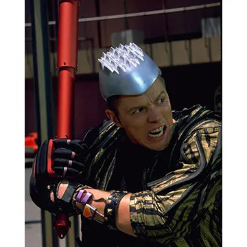 TOM-WILSON-AUTOGRAPH-PHOTO