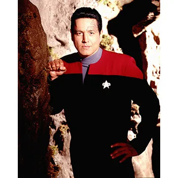 ROBERT-BELTRAN-AUTOGRAPH-PHOTO