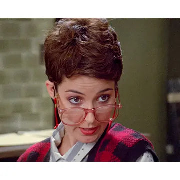 ANNIE-POTTS-AUTOGRAPH-PHOTO