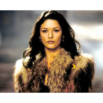 CATHERINE-ZETA-JONES-AUTOGRAPH-PHOTO
