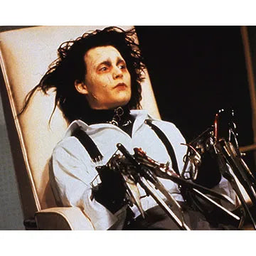 JOHNNY-DEPP-AUTOGRAPH-PHOTO