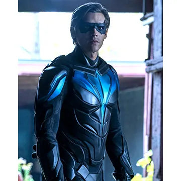 BRENTON-THWAITES-AUTOGRAPH-PHOTO