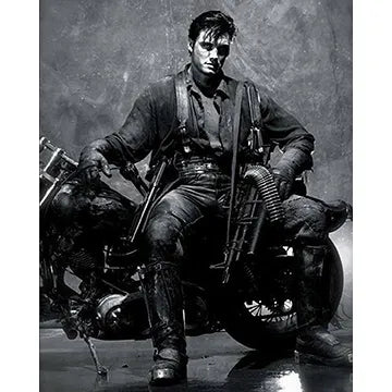 DOLPH-LUNDGREN-AUTOGRAPH-PHOTO