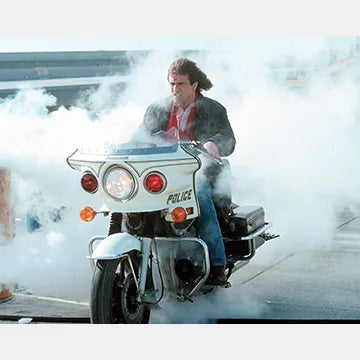 MEL-GIBSON-AUTOGRAPH-PHOTO